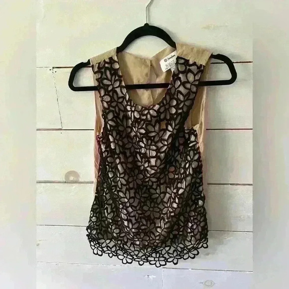 Lela Rose Neiman Marcus for Target size small lace and silk pullover sleeveless - Picture 1 of 6
